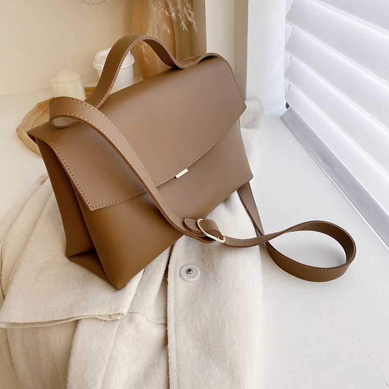 Retro Essence Bag