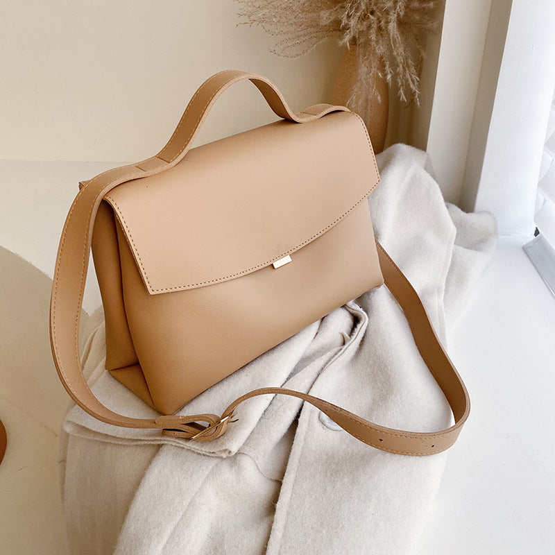 Retro Essence Bag