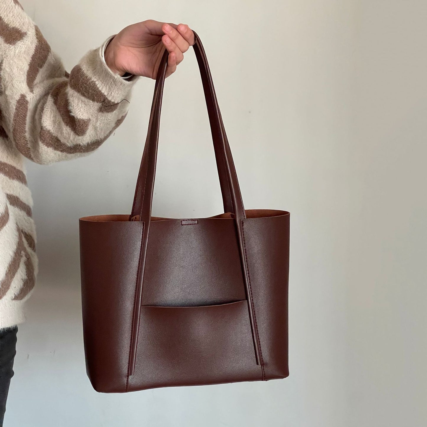 Versatile Shoulder Tote Bag