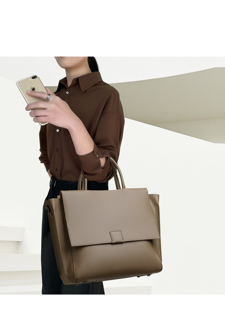 Velisse Leather Bag