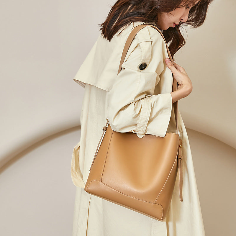 Serena Carryall Bag