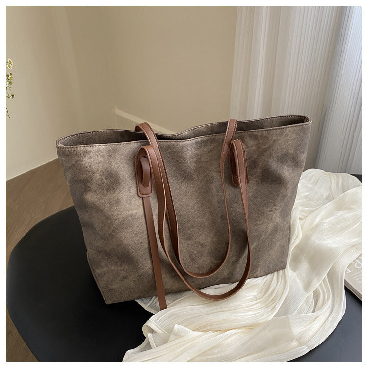 Luxe Carry Tote Bag