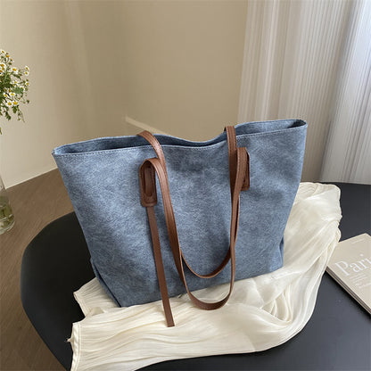 Luxe Carry Tote Bag