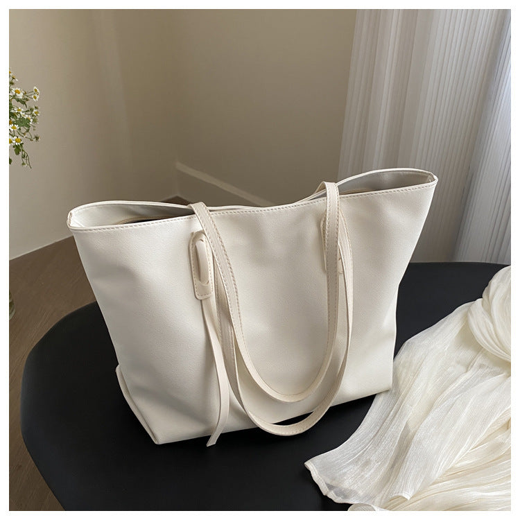 Luxe Carry Tote Bag