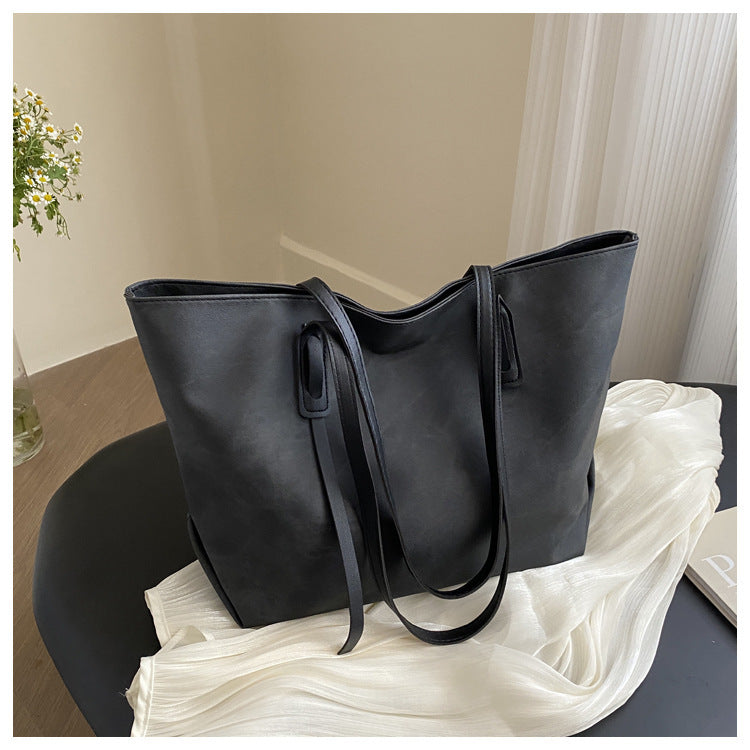 Luxe Carry Tote Bag